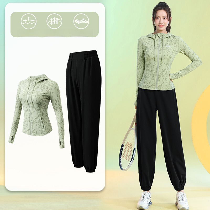 Женский спортивный костюм для  – обзор и цена Running Gear Usa